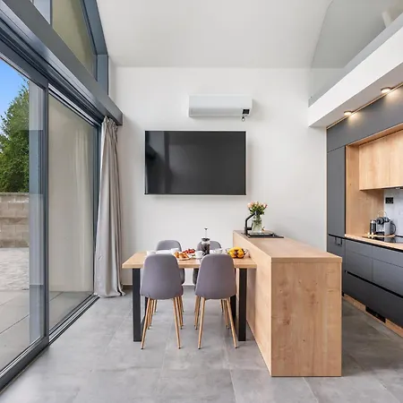 Romance & Relax By Interhome *
